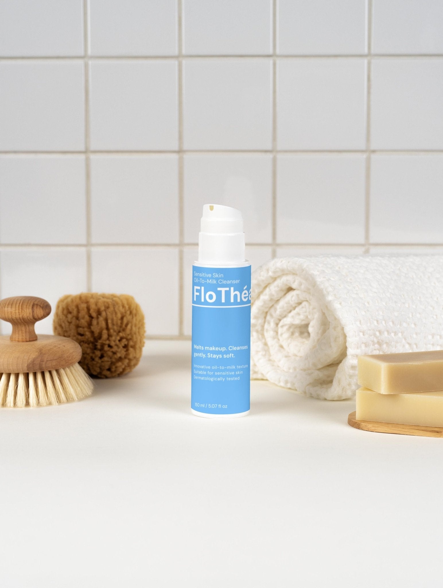 Sensitive Skin Oil - To - Milk Cleanser - FloThéa Organics